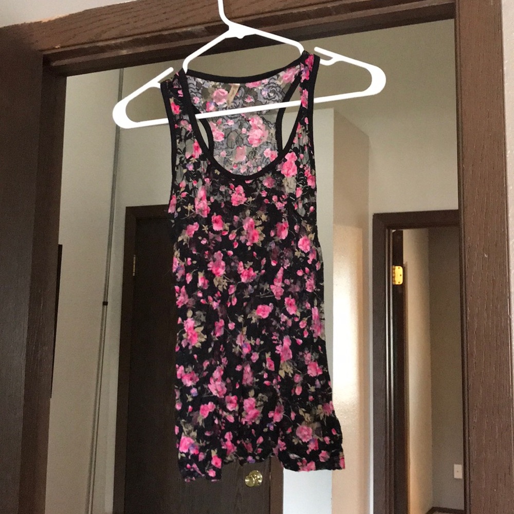 Lace flower tank